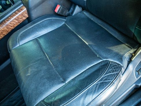 Used 2016 Chevrolet Suburban LTZ AWD/4WD image 35