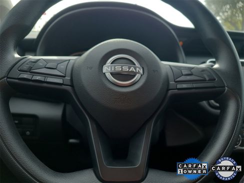 Certified 2025 Nissan Kicks Play S image 24