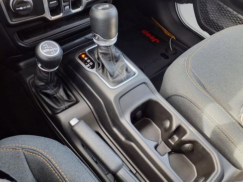 New 2026 Jeep Wrangler Unlimited Sport AWD/4WD image 13