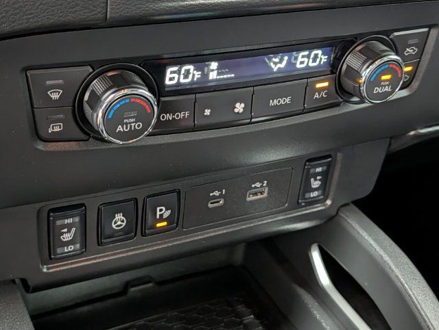 Used 2024 Nissan Frontier SV w/ SV Convenience Package AWD/4WD image 24