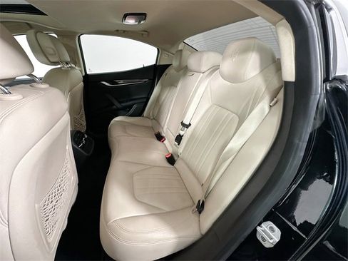 Used 2018 Maserati Ghibli S Q4 image 25