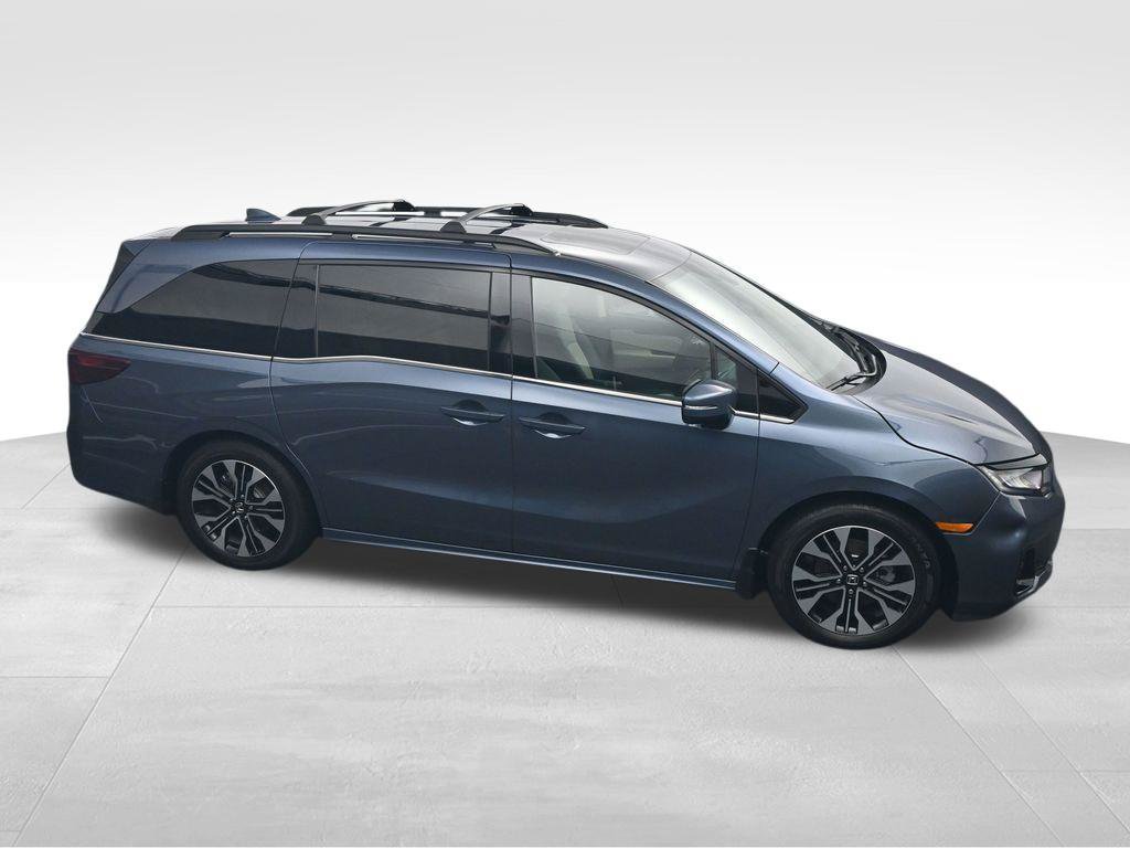 Used 2026 Honda Odyssey Elite image 32