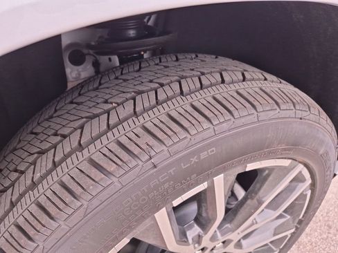 New 2026 GMC Acadia Denali Ultimate AWD/4WD image 14
