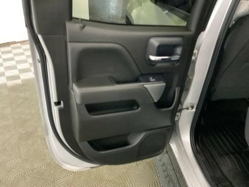 Used 2018 Chevrolet Silverado 1500 LT w/ All Star Edition AWD/4WD image 38