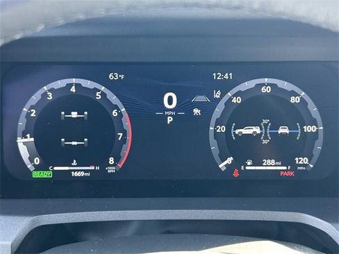 Used 2025 Toyota 4Runner Trailhunter image 38