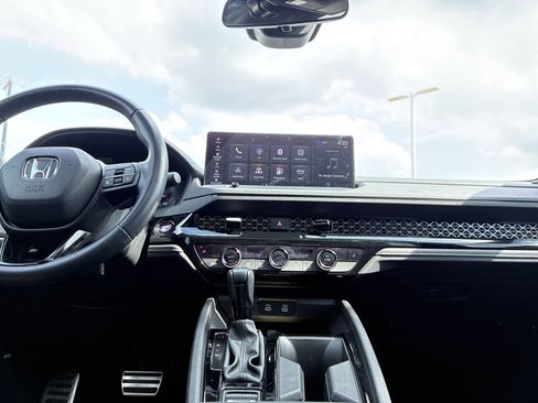 Certified 2025 Honda Accord Sport image 30