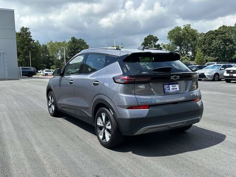 Used 2023 Chevrolet Bolt EUV LT w/ Convenience Package FWD image 23