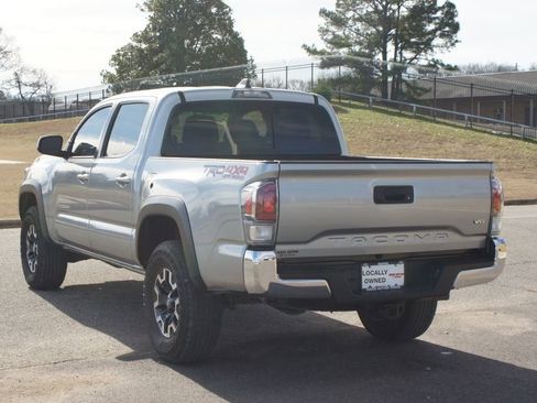 Used 2023 Toyota Tacoma TRD Off-Road image 15