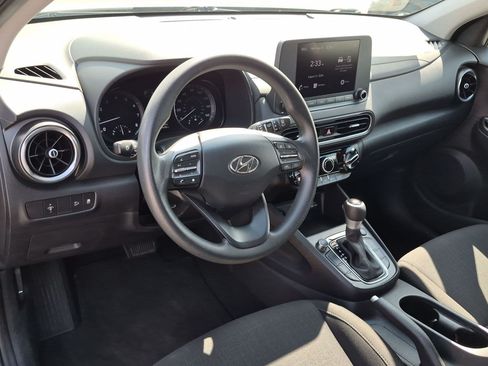 Used 2023 Hyundai Kona SEL AWD/4WD image 17