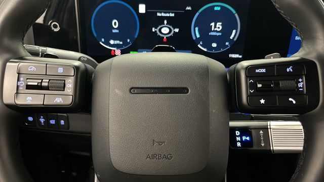 Used 2025 Hyundai Santa Fe Calligraphy AWD/4WD image 17
