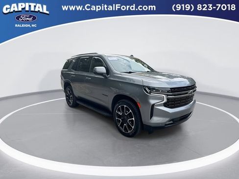 Used 2021 Chevrolet Tahoe RST w/ Luxury Package AWD/4WD image 2