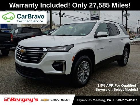 Certified 2023 Chevrolet Traverse LT w/ LPO, Floor Liner Package FWD image 1