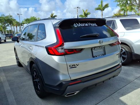 Used 2026 Honda CR-V Sport-L image 4