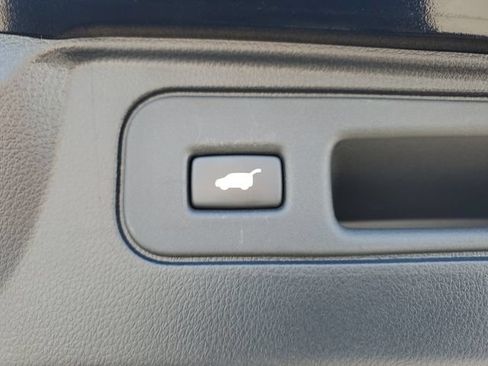 Certified 2024 Honda Passport Black Edition image 10