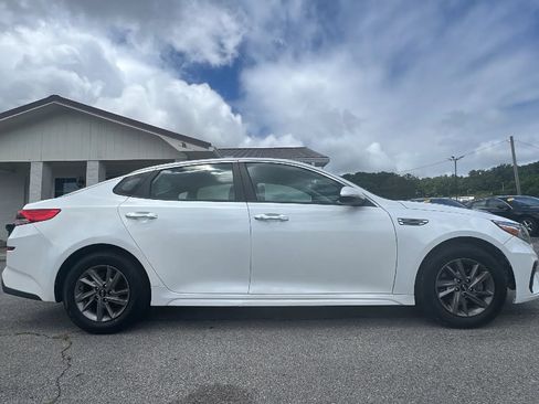 Used 2020 Kia Optima LX FWD image 7