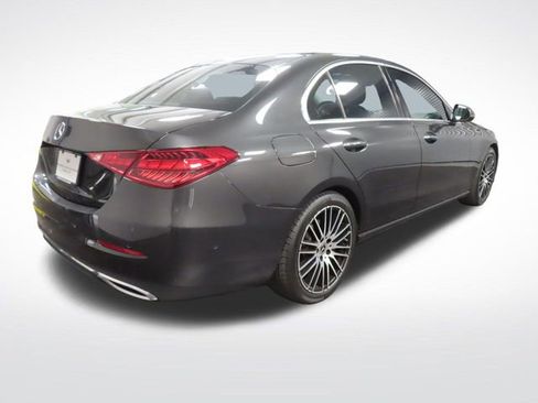 Used 2022 Mercedes-Benz C 300 Sedan image 5
