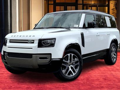 New 2025 Land Rover Defender 130 X-Dynamic SE