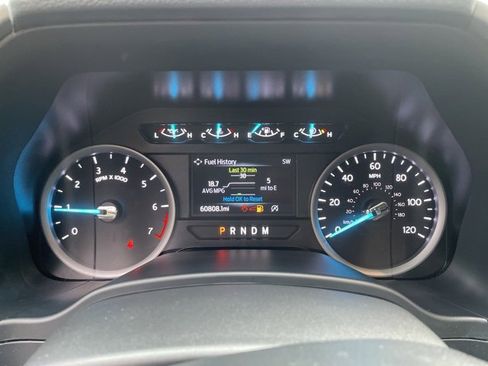 Used 2021 Ford Expedition XLT image 16