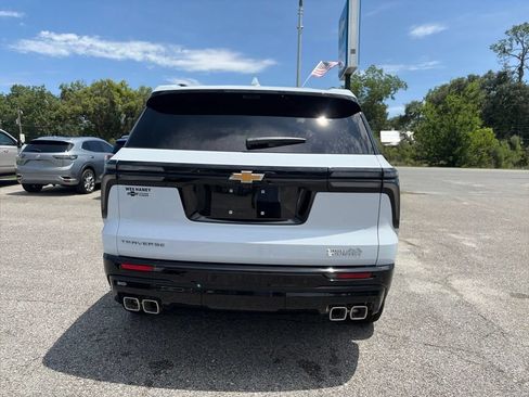 New 2026 Chevrolet Traverse High Country w/ LPO, Floor Liner Package FWD image 7