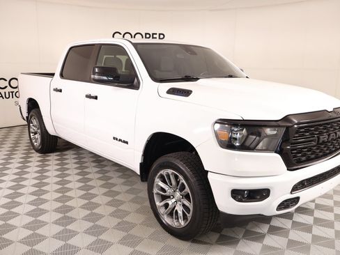 Used 2024 RAM 1500 Lone Star RWD image 1