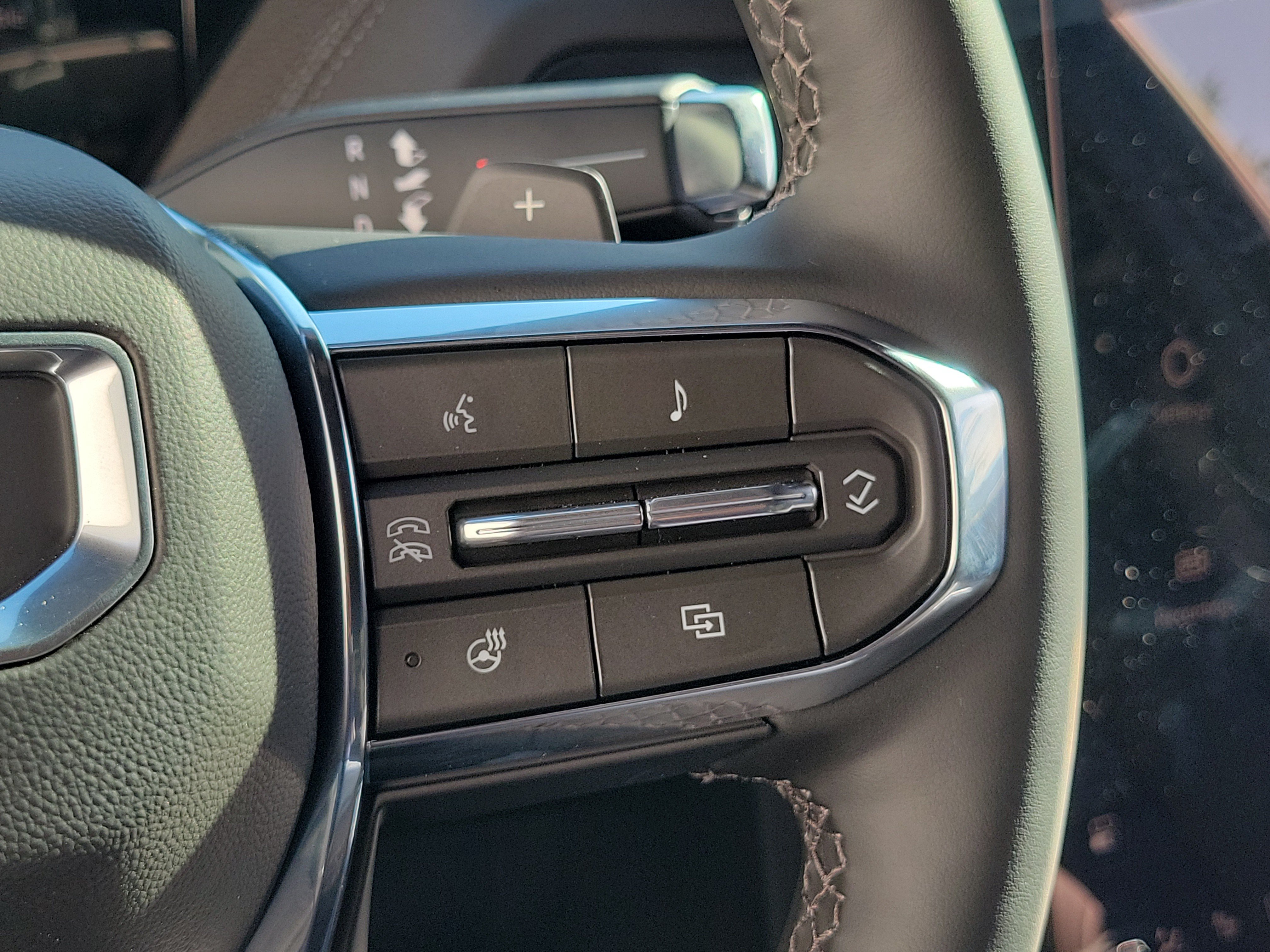 New 2026 GMC Yukon Denali AWD/4WD image 27