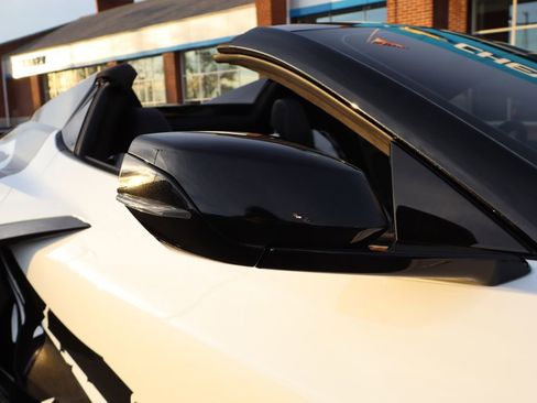 Used 2024 Chevrolet Corvette Z06 image 2