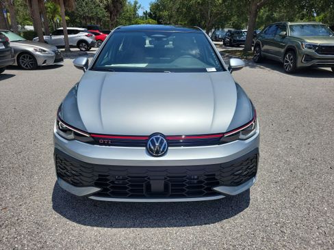 New 2026 Volkswagen GTI SE FWD image 2