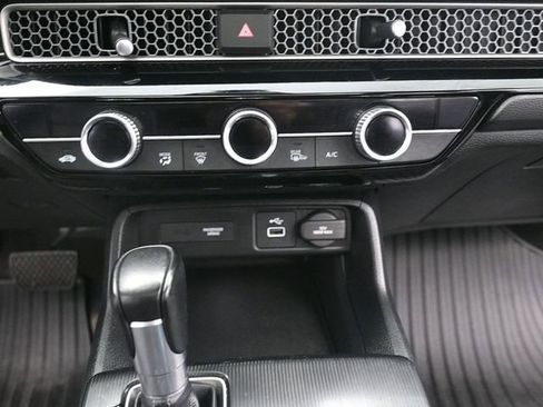 Used 2023 Honda Civic EX-L image 18