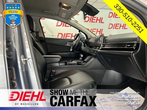 Used 2024 Kia Sportage EX FWD image 13