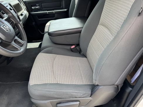 Used 2012 RAM 1500 Express AWD/4WD image 24