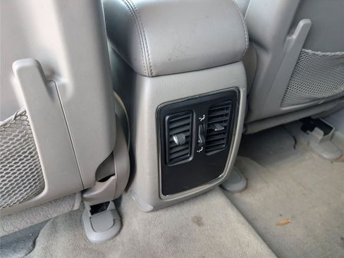 Used 2012 Dodge Durango SXT RWD image 27