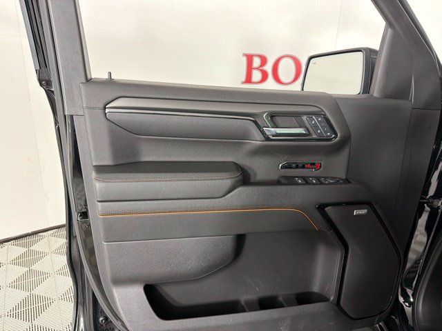 Used 2023 GMC Sierra 1500 AT4 w/ Technology Package AWD/4WD image 30
