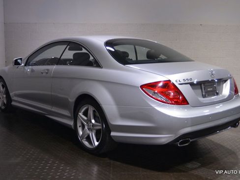 Used 2010 Mercedes-Benz CL 550 4MATIC image 3