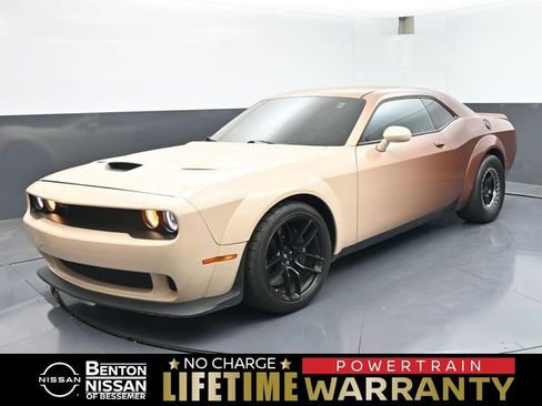 Used 2021 Dodge Challenger R/T Scat Pack RWD image 1
