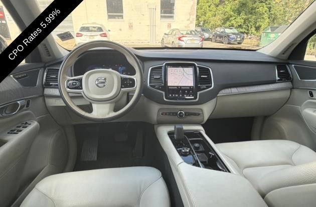 Used 2024 Volvo XC90 B6 Plus AWD/4WD image 5