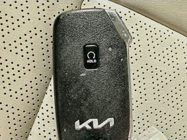 Used 2023 Kia Sorento EX AWD/4WD image 17