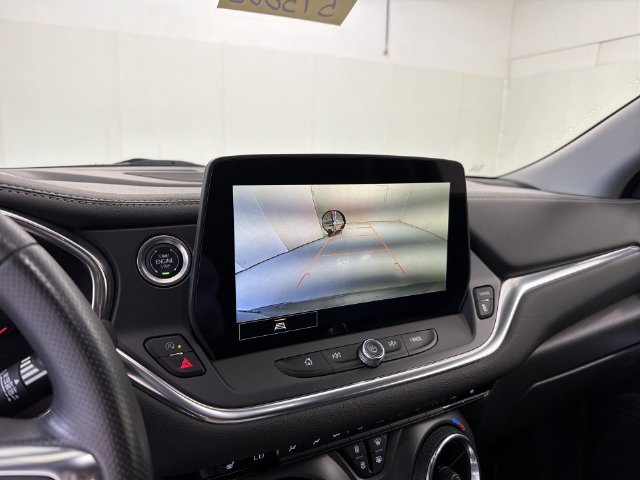 Certified 2025 Chevrolet Blazer LT w/ Convenience Package FWD image 25