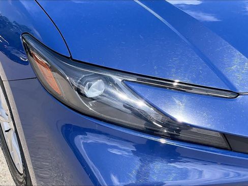 Used 2025 Toyota Camry LE image 25