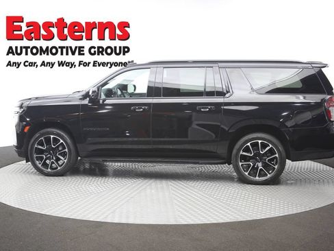 Used 2022 Chevrolet Suburban RST w/ Luxury Package AWD/4WD image 64