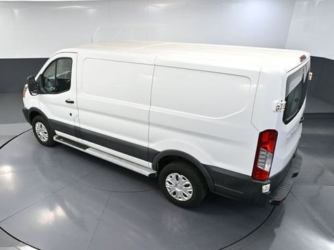 Used 2016 Ford Transit 250 130 Low Roof w/ Exterior Upgrade Package RWD image 42