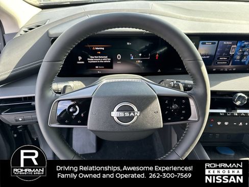 Certified 2026 Nissan Murano SV AWD/4WD image 12