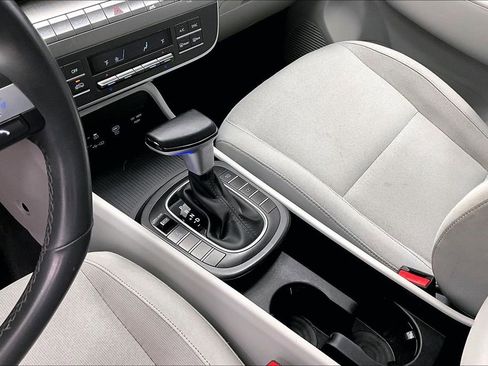 Certified 2024 Hyundai Kona SEL image 14