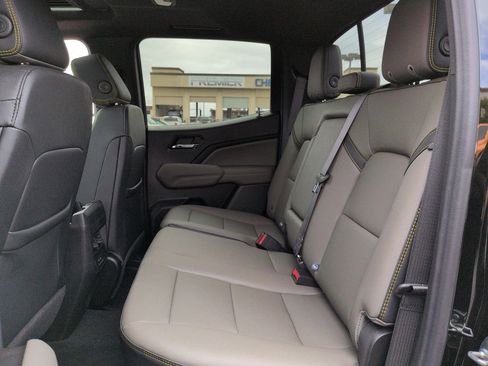 New 2026 Chevrolet Colorado ZR2 w/ Technology Package AWD/4WD image 26