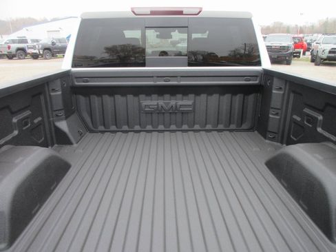 New 2026 GMC Sierra 1500 SLT w/ SLT Premium Plus Package image 7