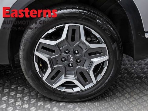 Used 2022 Hyundai Santa Fe Limited image 8