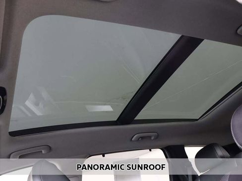 Used 2022 Hyundai Santa Fe Limited image 4