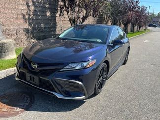 Used 2022 Toyota Camry XSE FWD video 1