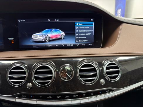 Used 2018 Mercedes-Benz S 560 S 560 4MATIC Sedan image 20