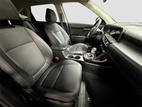 Used 2024 Kia Seltos EX image 29