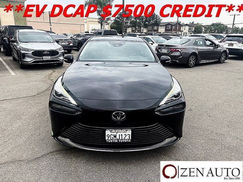 Used 2023 Toyota Mirai w/ Advanced Technology Package RWD image 1